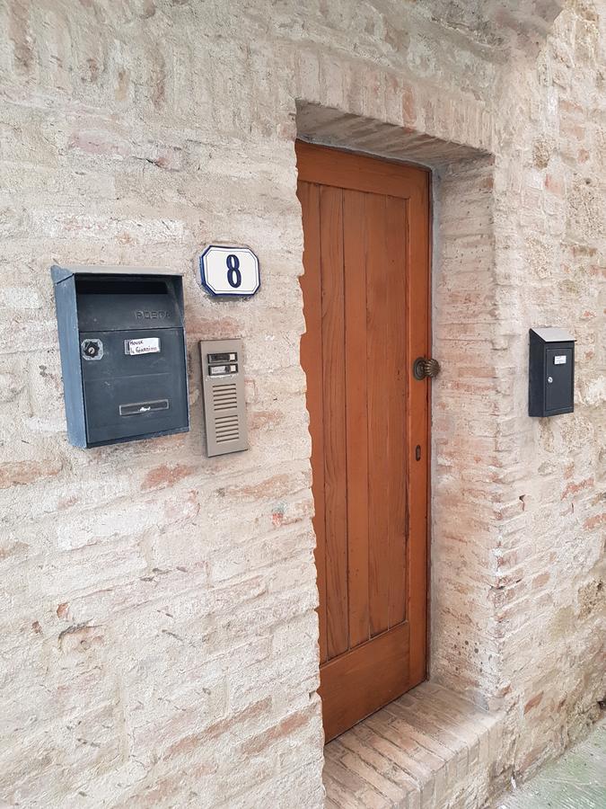 Guest House Il Giardino Коле Вал д'Елза Екстериор снимка