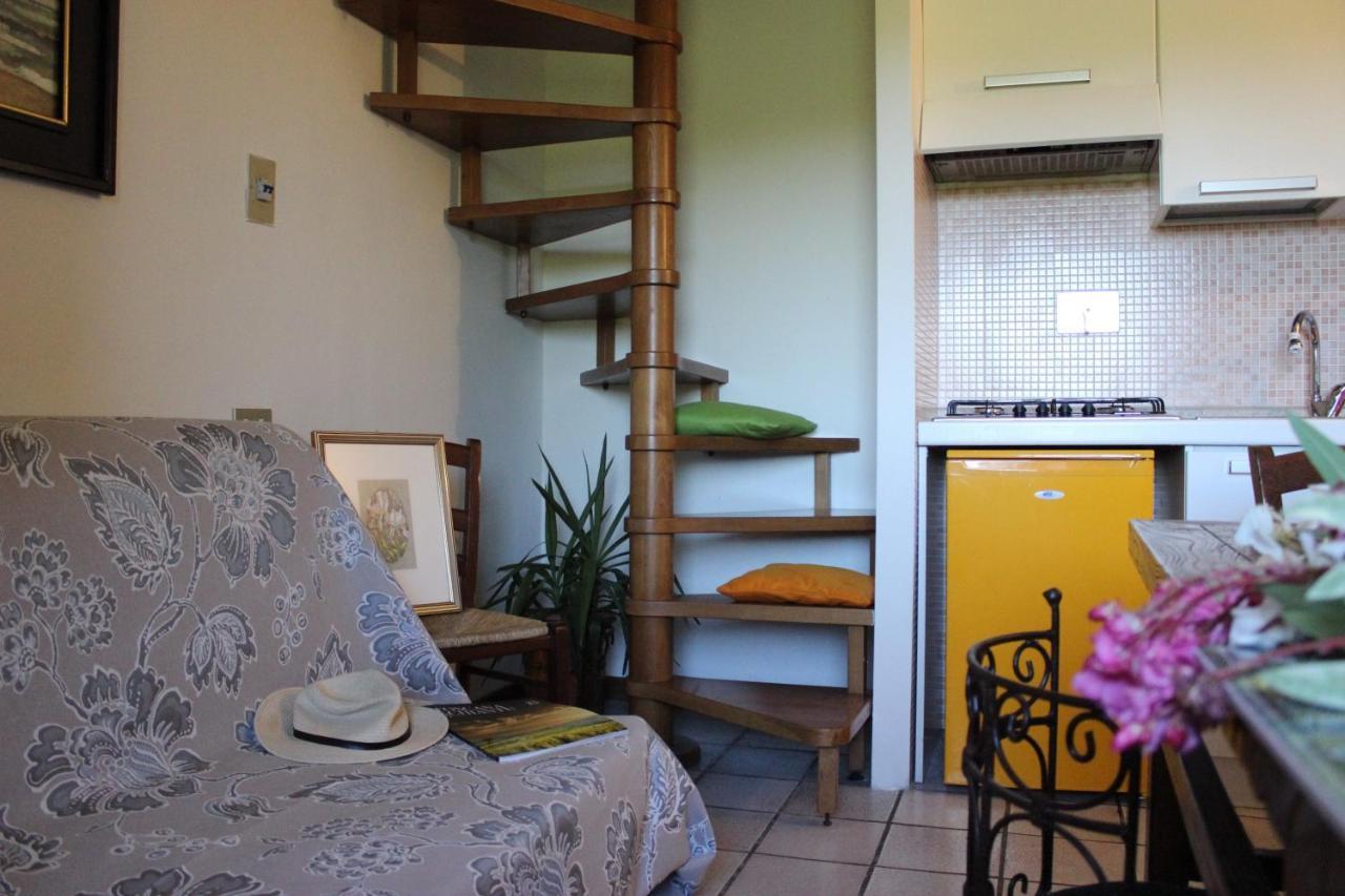 Guest House Il Giardino Коле Вал д'Елза Екстериор снимка